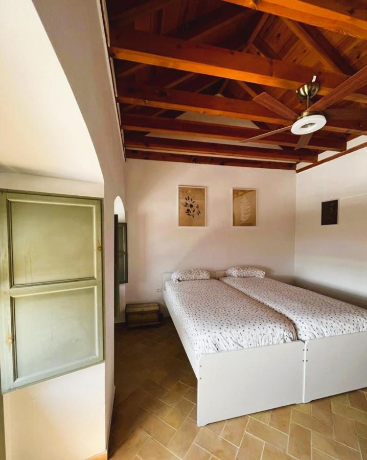 Casa En Plaza De La Corredera Con Balcon Apartment Cordoba Exterior photo